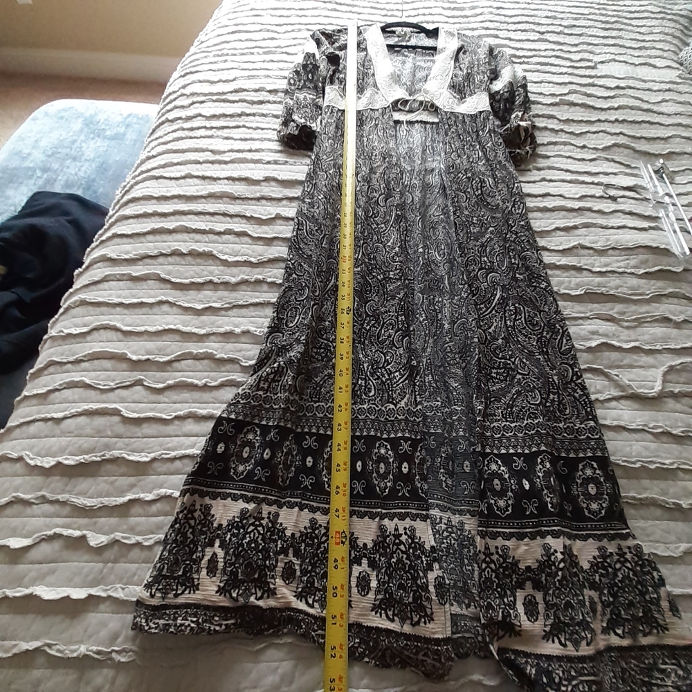 Three Birds Nest Kimono duster - Picture 6 of 7